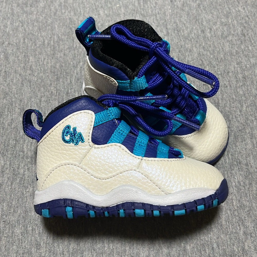 Air Jordan 10 Retro Charlotte Hornets 310808-107 Infant Sneakers 2016 size 4
